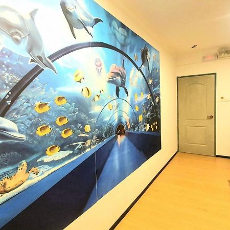 The Ship Guesthouse Room Семпорна Екстериор снимка